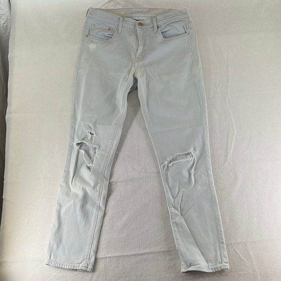 Gap 1969 Blue Jeans Distressed Best Girlfriend Straight Leg Mid Rise Womens 28 - Picture 1 of 16